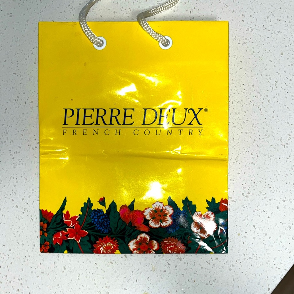 Vintage Pierre Deux French Country Bag. Heavy Weight Paper Bag. Used 6.5W x 8H